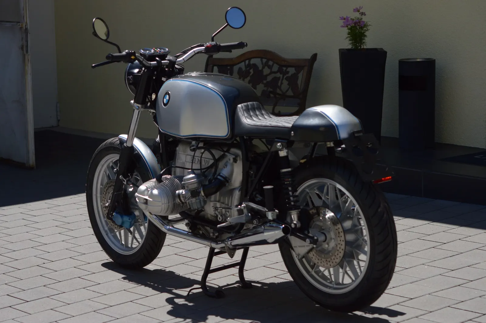 Klassische BMW-Boxer als Café Racer restauriert